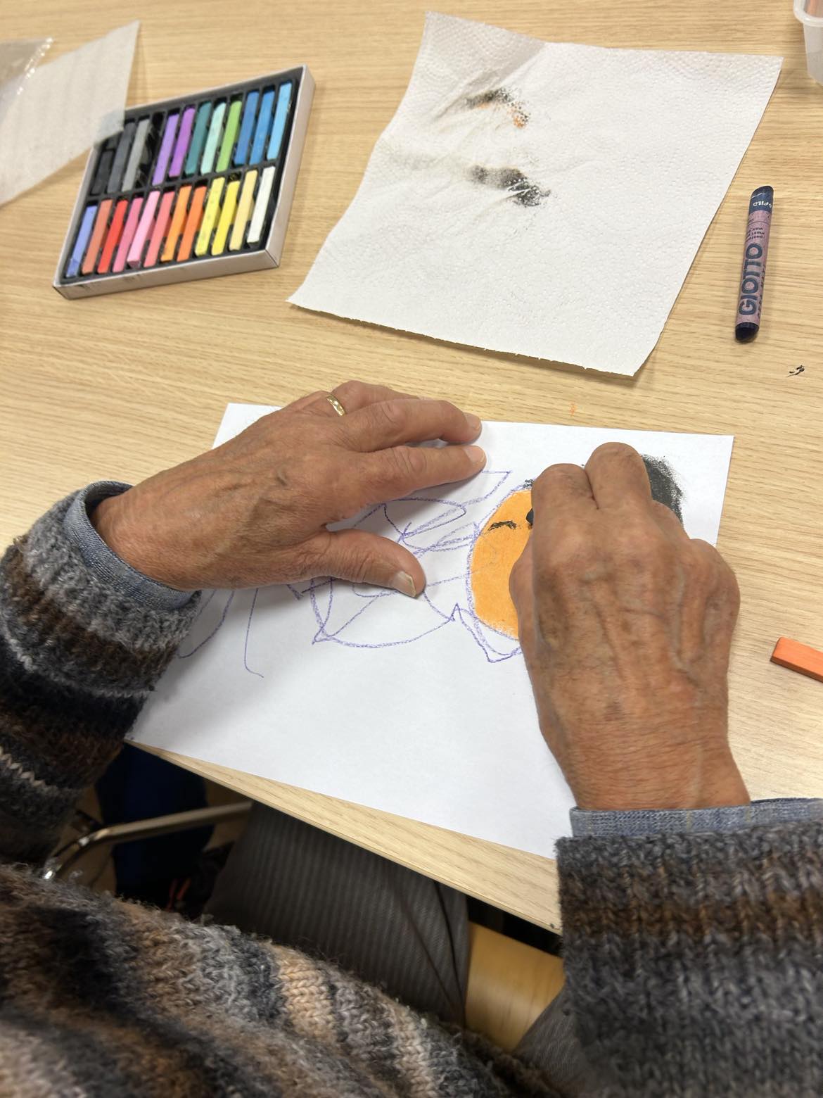 Cynthia Schoeny sophrologue et art-thérapeute à Guebwiller Haut-Rhin 68<br />
Séances collectives en associations de soutien et structures médicales ou médico-sociales